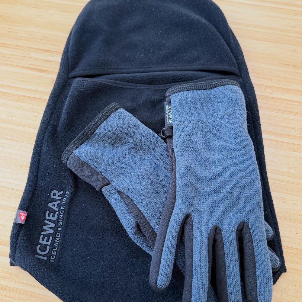 Icewear Iceland Grímsey gloves with e-tip finger & Fleece Balaclava Set Unisex
